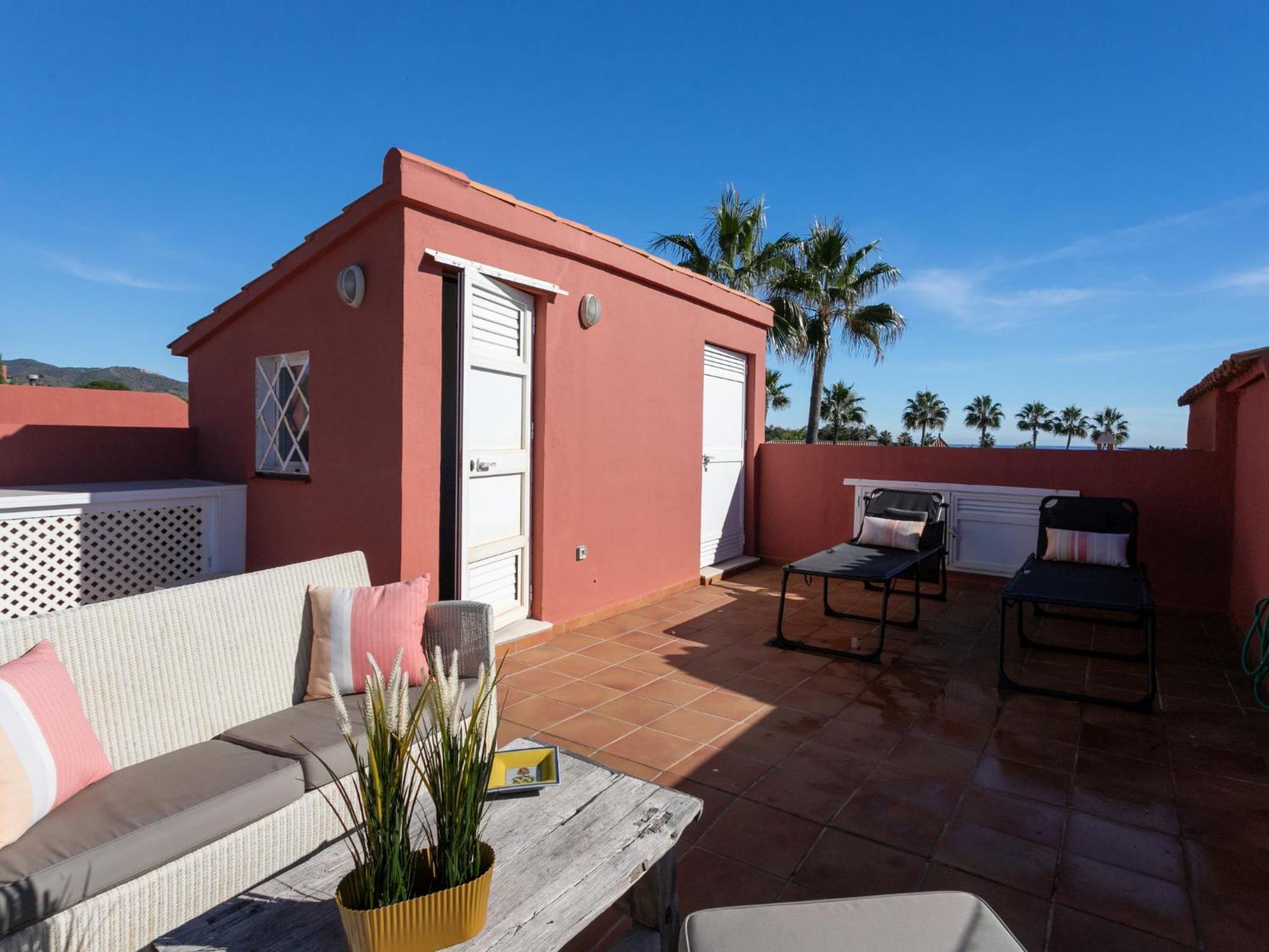 Vakantiehuis First Line By Interhome